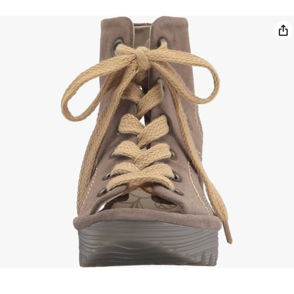 Like new! Fly London Yaba lace up wedge ankle boot suede (grey / stone / taupe) - Picture 2 of 12